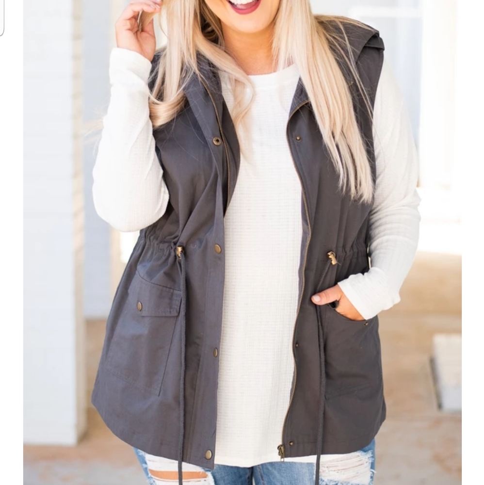 So Carefree Vest